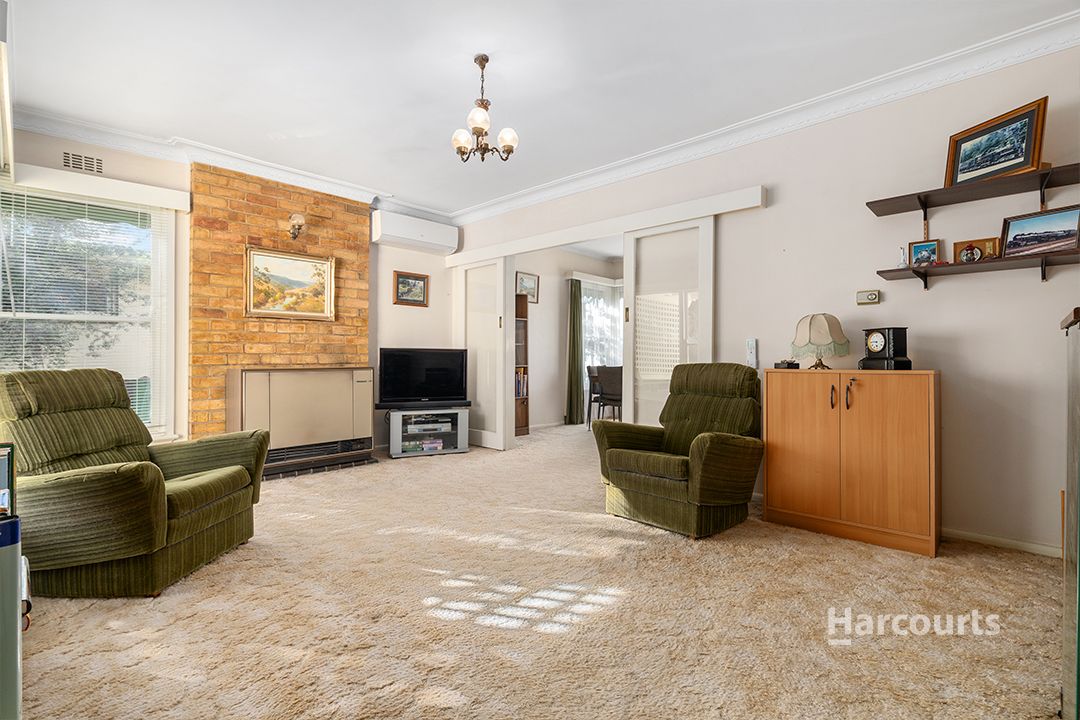 31 Hillside Avenue, Dandenong North VIC 3175, Image 2