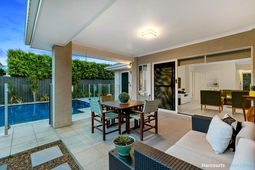 4 Lennox Close, Manly West QLD 4179, Image 2