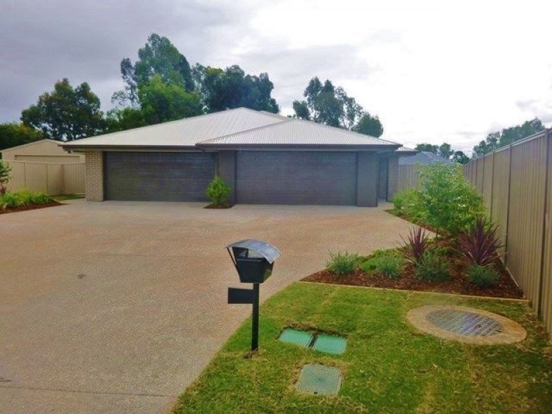 1 & 2/32 Skewis St, Chinchilla QLD 4413, Image 0