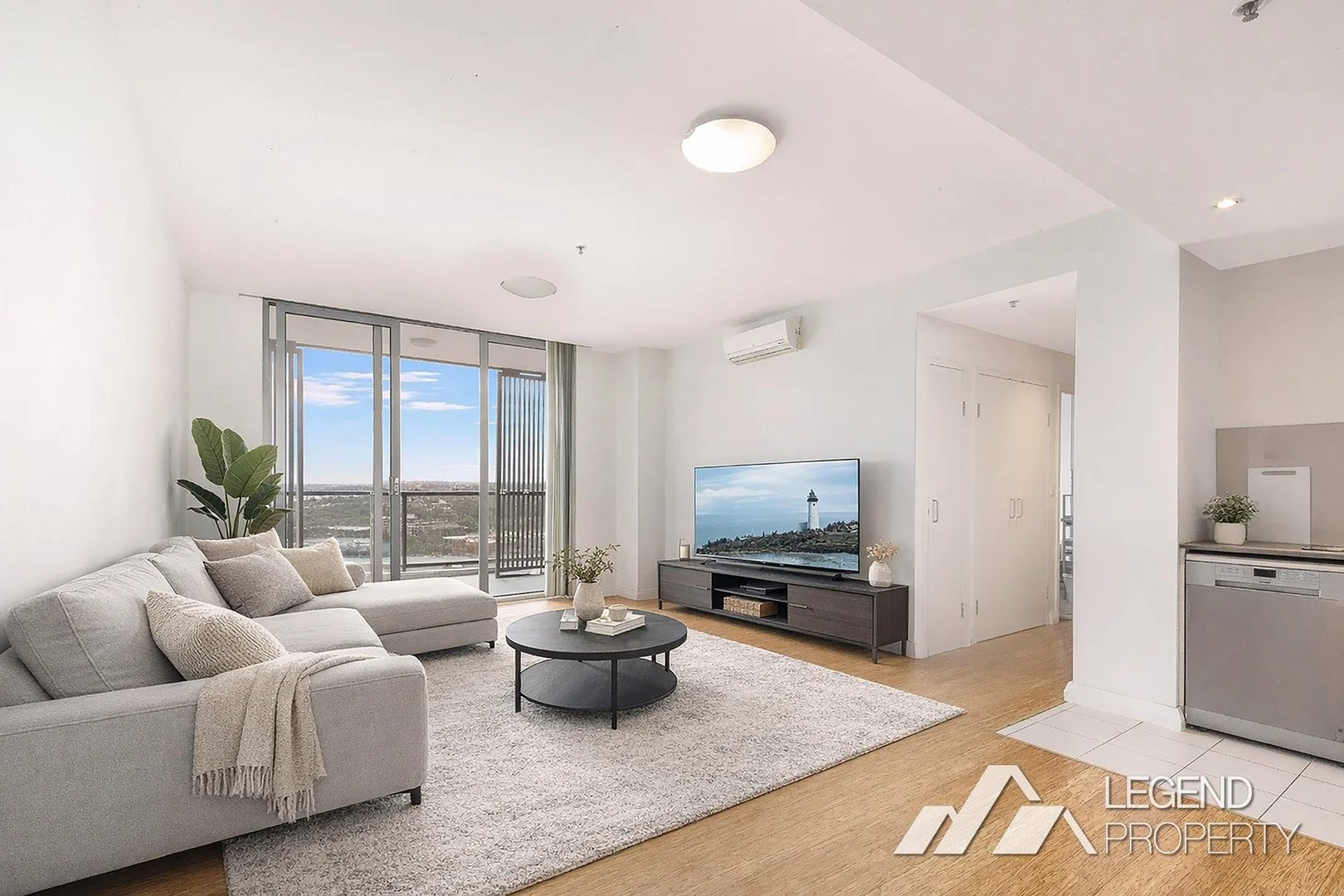 Level 25, 2502/118 Church Street, Parramatta NSW 2150