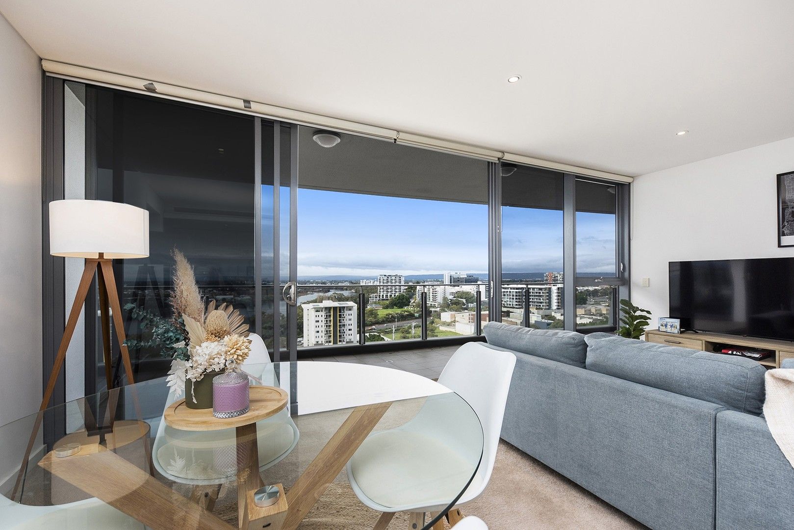2 bedrooms Apartment / Unit / Flat in 1507/96 Bow River BURSWOOD WA, 6100