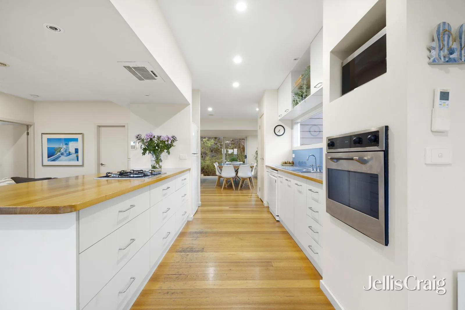 A tranquil haven with abundant land, views and ocean nearby - View 6
