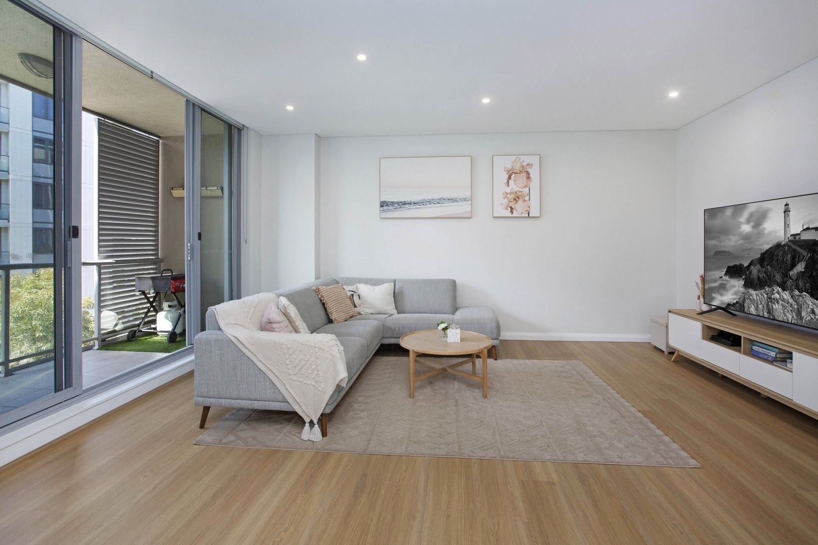2 bedrooms Apartment / Unit / Flat in 308/149-161 O'Riordan Street MASCOT NSW, 2020