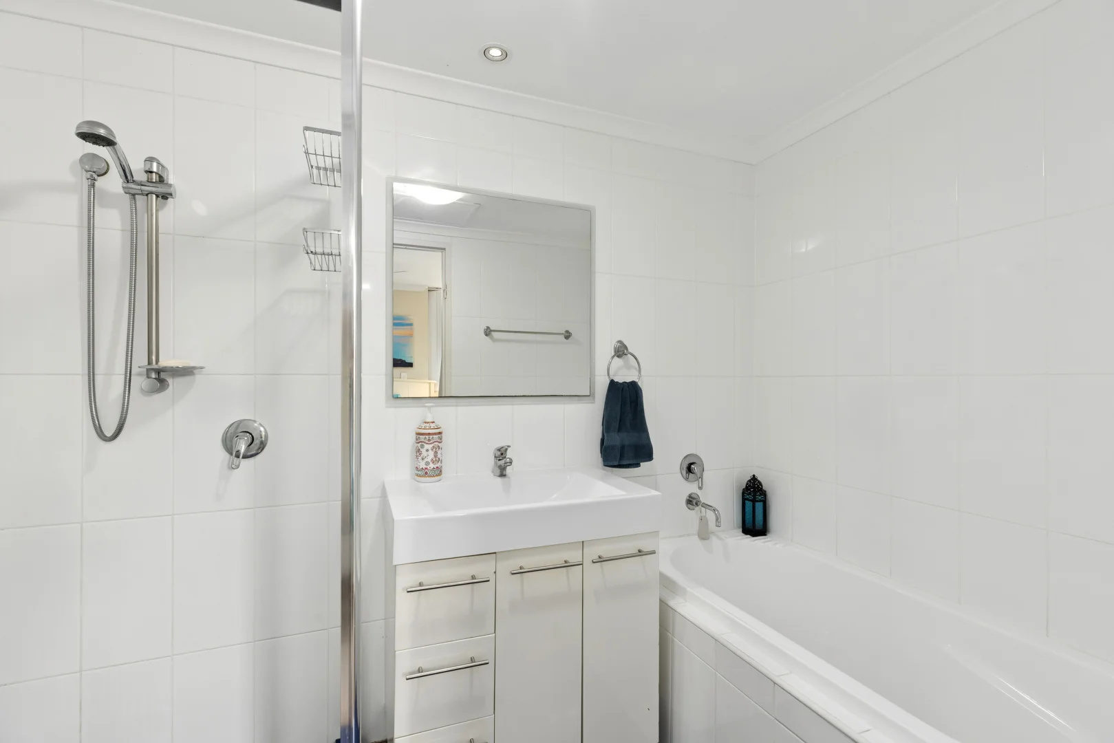 Additional image 5 of 17/12 Baker Street, Gosford NSW 2250