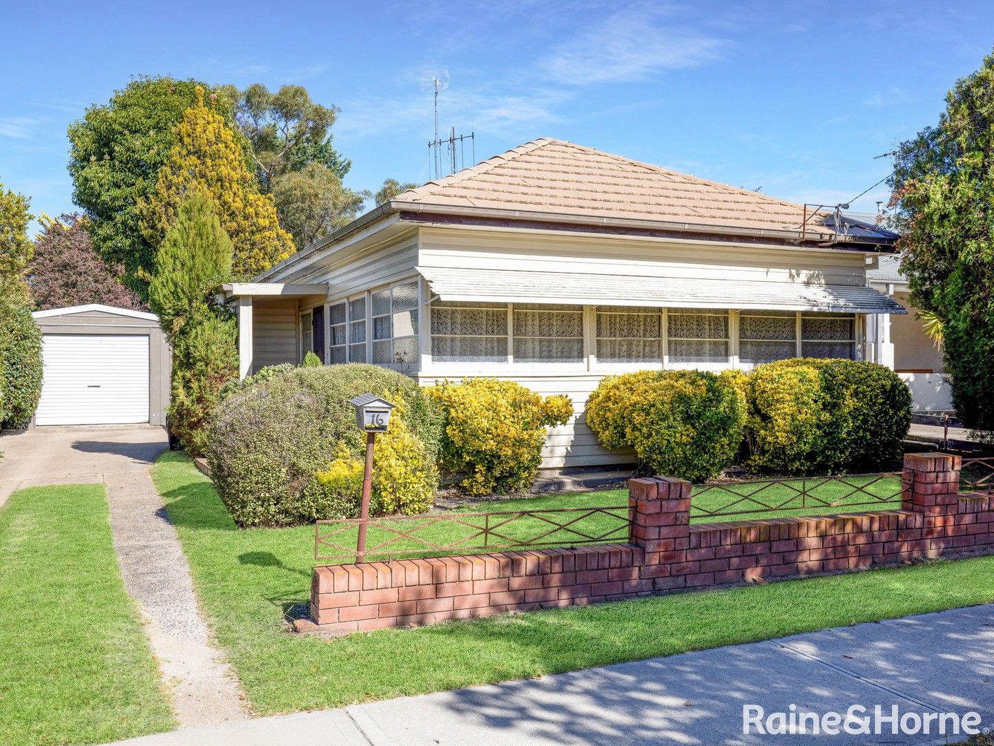 16 Piper Street, Bathurst NSW 2795, Image 0