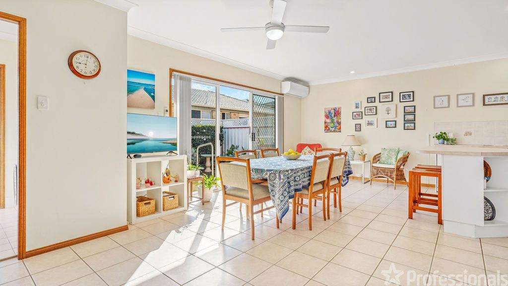 1/114 The Southern Parkway, Forster NSW 2428, Image 2