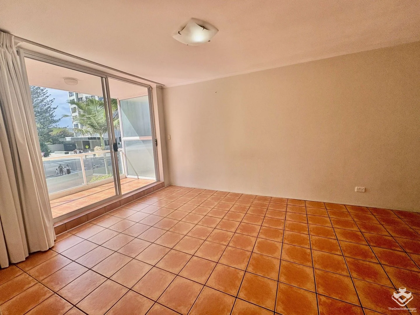 Additional image 21 of ID:21173932/4 Clifford Street, Surfers Paradise QLD 4217