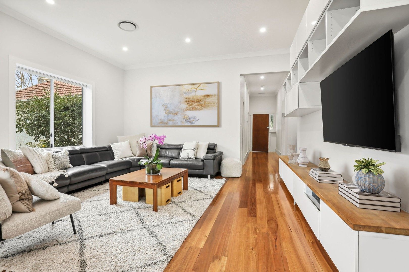4 bedrooms House in 52 Manning Road DOUBLE BAY NSW, 2028