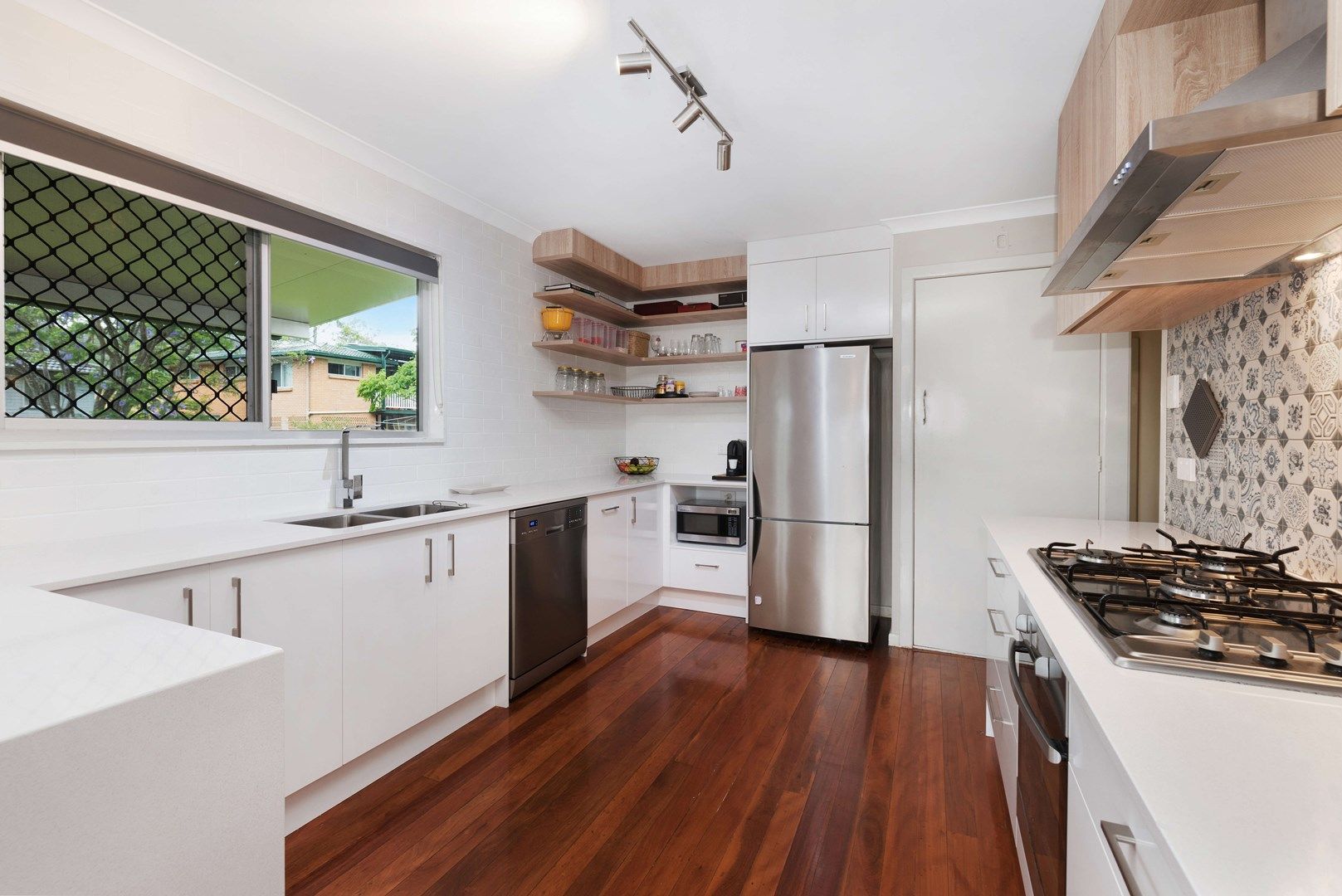 3 bedrooms House in 52 Caribbean Street KEPERRA QLD, 4054