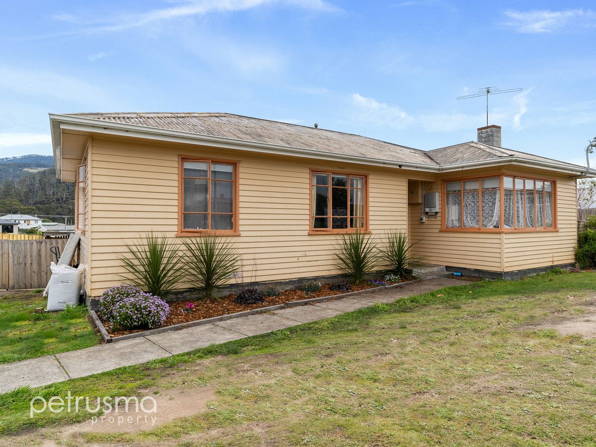 3 bedrooms House in 8 Allunga Road CHIGWELL TAS, 7011