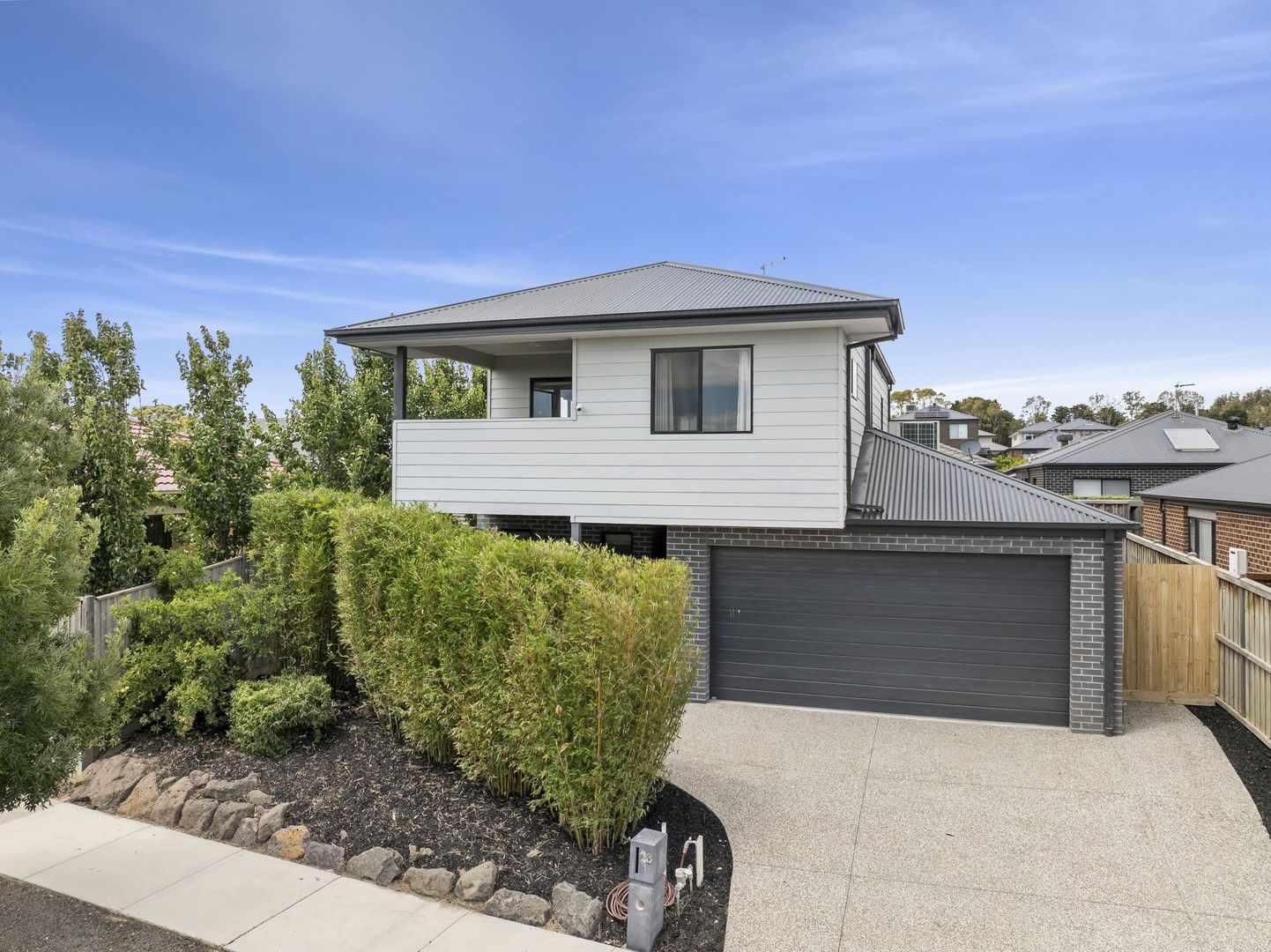 3 bedrooms House in 28 Lillrose Drive CHARLEMONT VIC, 3217