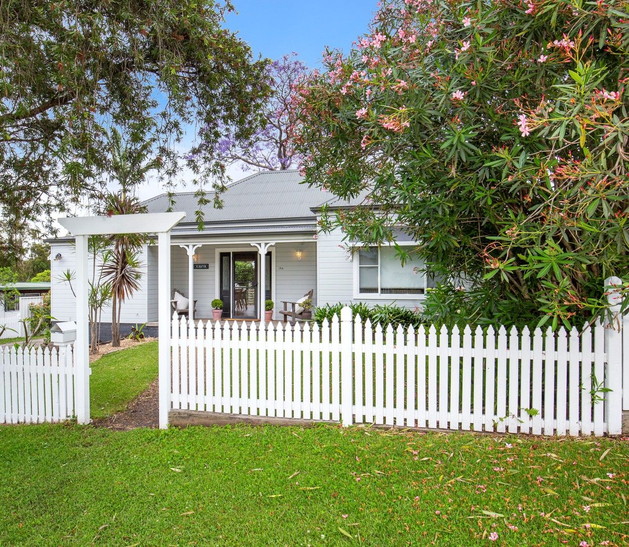 2 bedrooms House in 19 Karowa Street BOMADERRY NSW, 2541