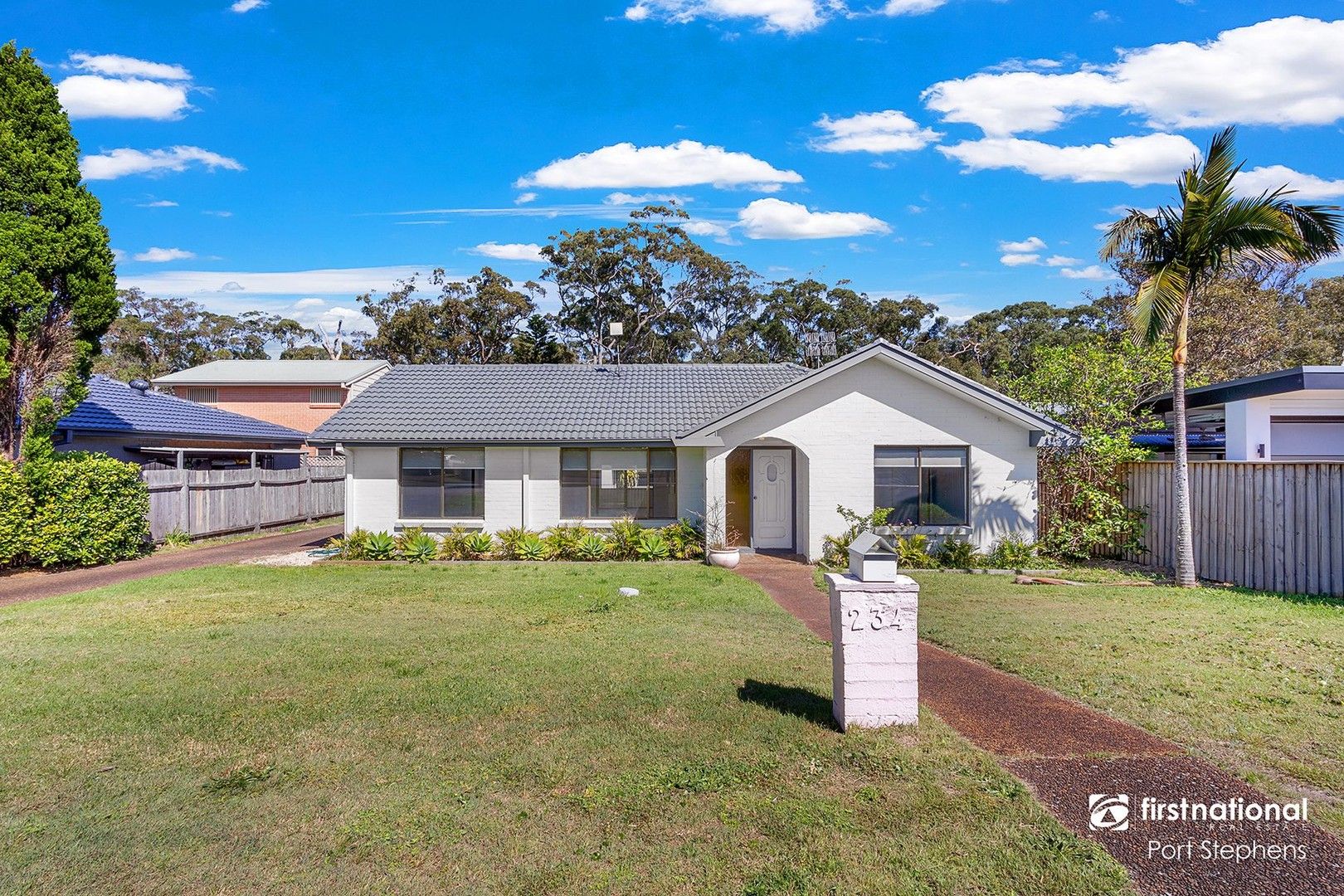 4 bedrooms House in 234 Sandy Point Road SALAMANDER BAY NSW, 2317
