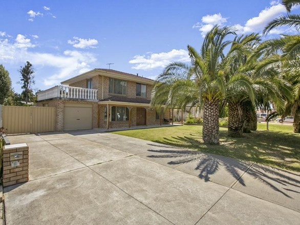 11 Leeuwin Parade, Rockingham WA 6168