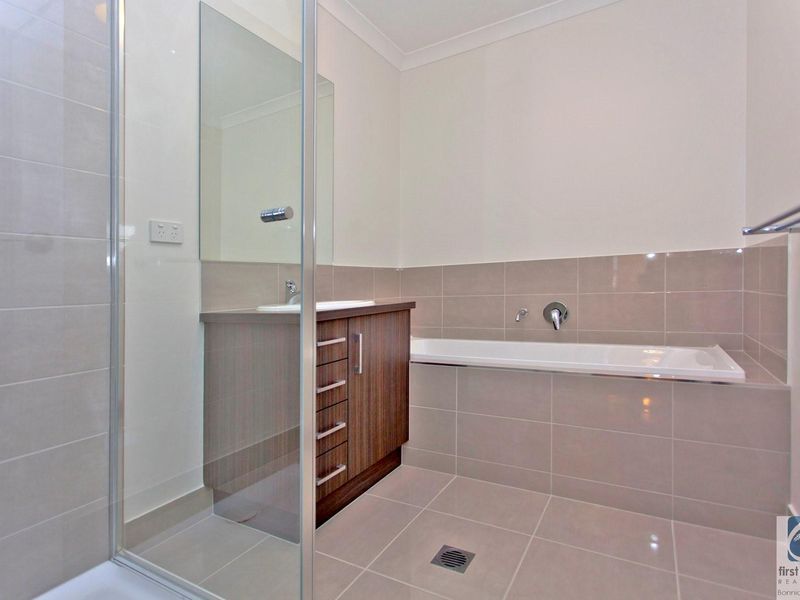 22 Strauss Street, Springdale Heights NSW 2641, Image 1