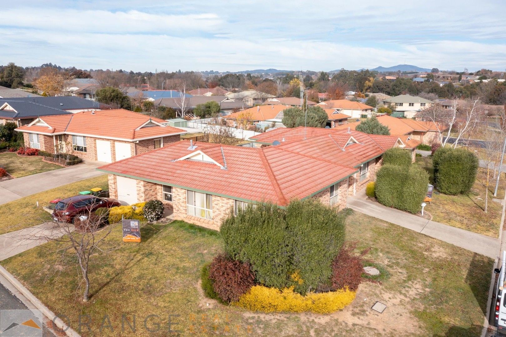 35 & 35a Turner Crescent, Orange NSW 2800, Image 0