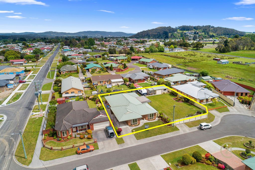 2 Dukes Court, Latrobe TAS 7307