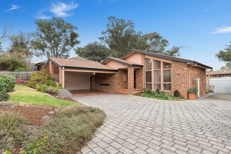 18 Kingsbury Court, Diamond Creek VIC 3089, Image 0