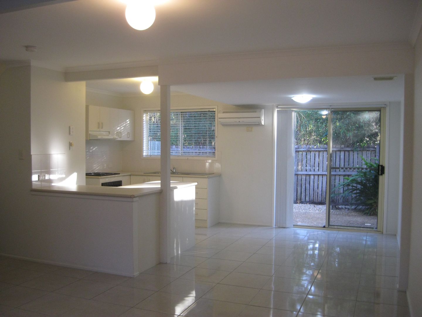 6/7 Oricon Court, Springwood QLD 4127, Image 1