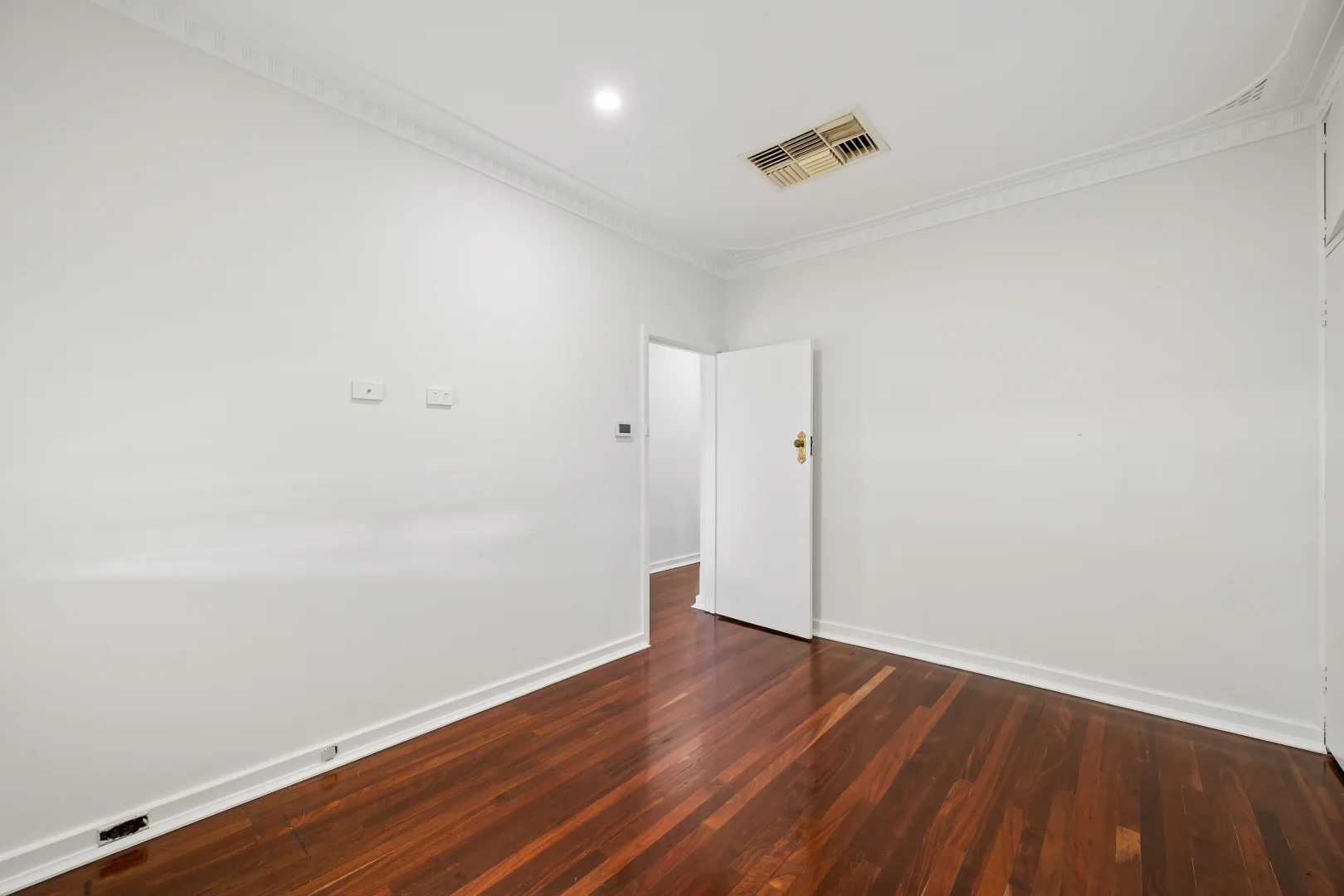 Additional image 12 of 8 Bernice Way, Thornlie WA 6108