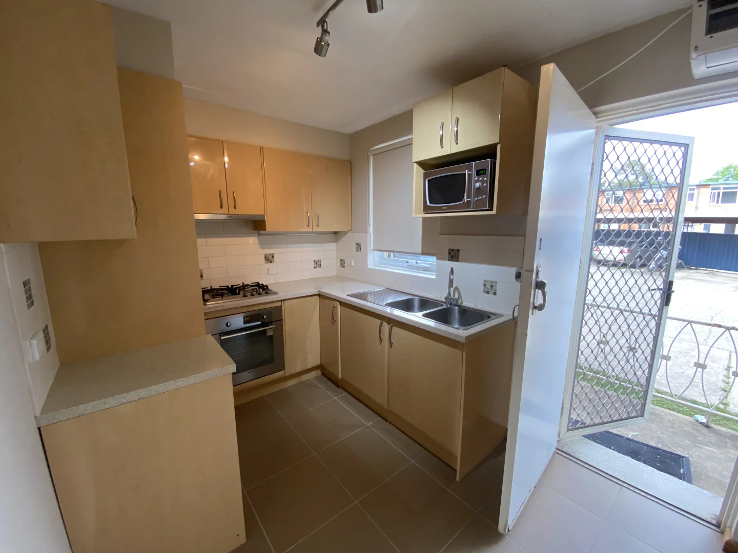 Additional image 3 of 1/26 Frencham Street, Downer ACT 2602