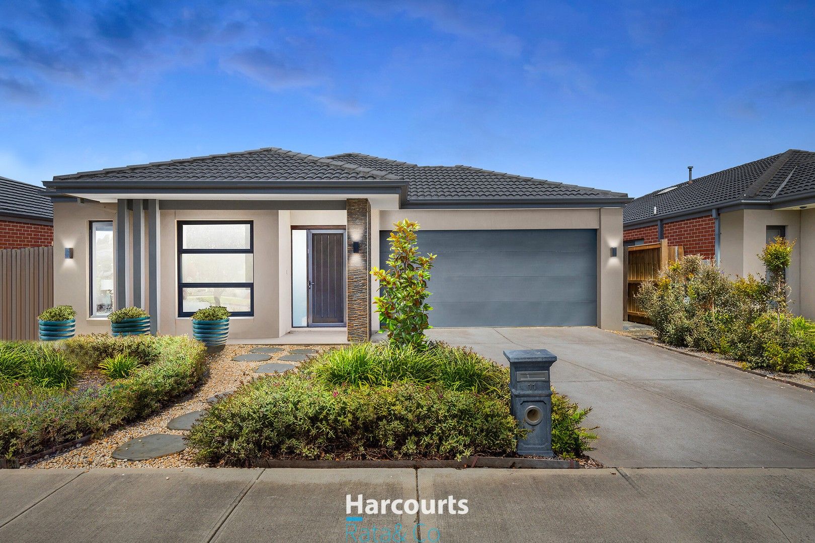 4 bedrooms House in 11 Crossing Road MERNDA VIC, 3754