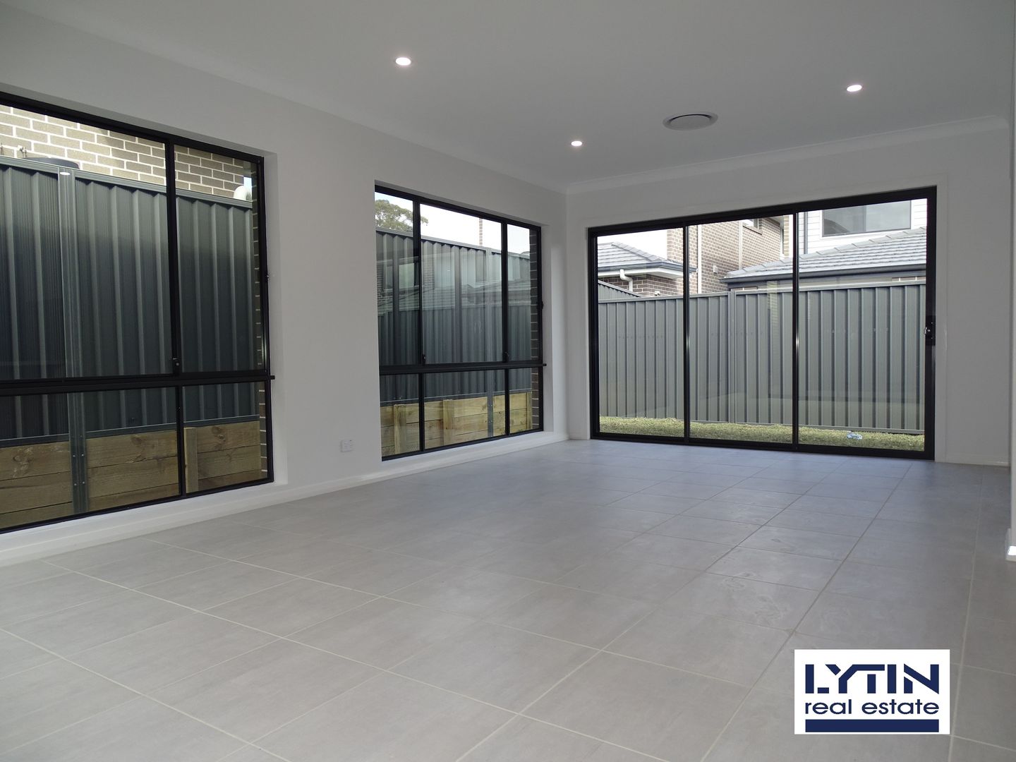 18 Dhaya Street, Grantham Farm NSW 2765 House For Rent 660 Domain