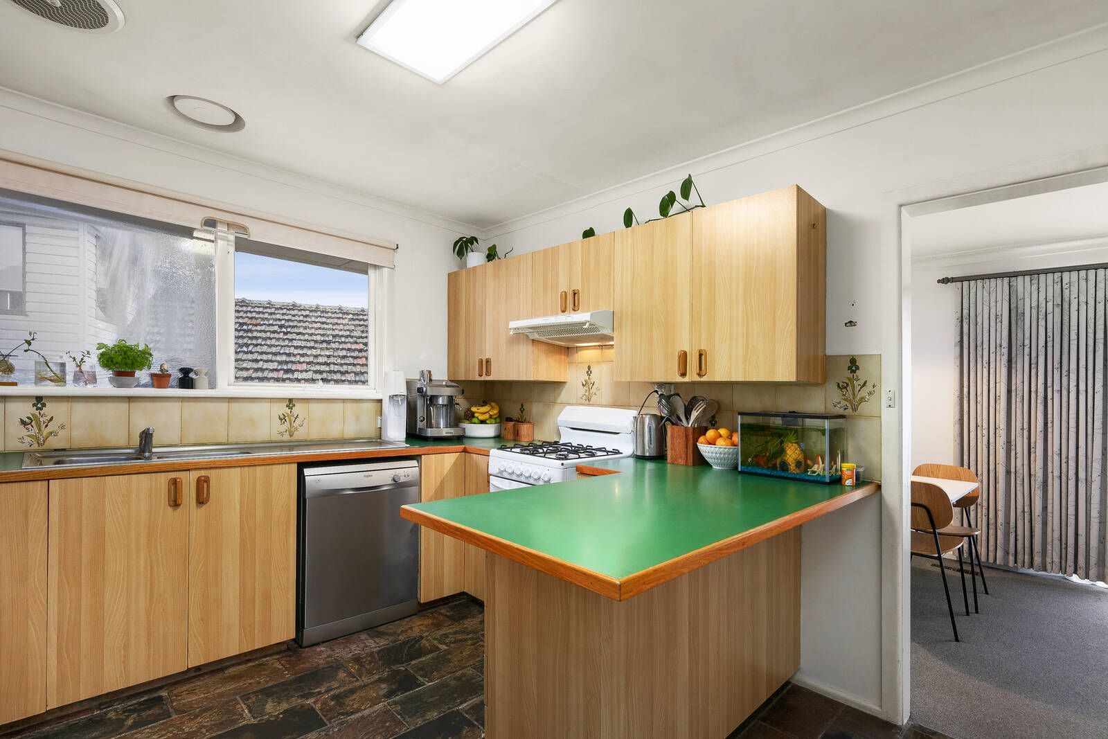 23 Strathaird Street, Strathmore VIC 3041, Image 2