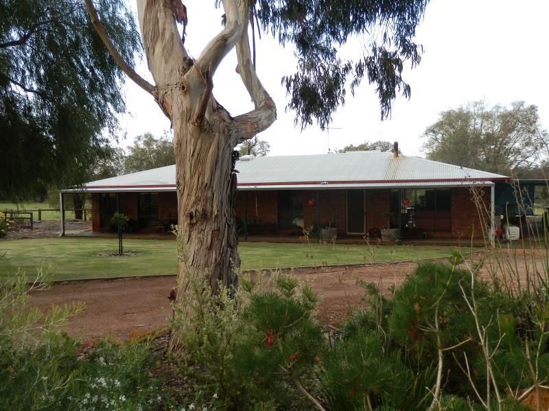 45 Douglas Rd, Carbunup River WA 6280, Image 1