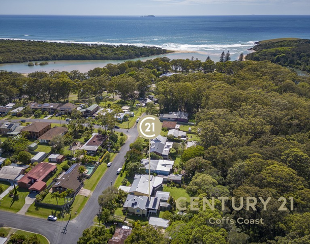 15 Rushton Avenue, Moonee Beach NSW 2450