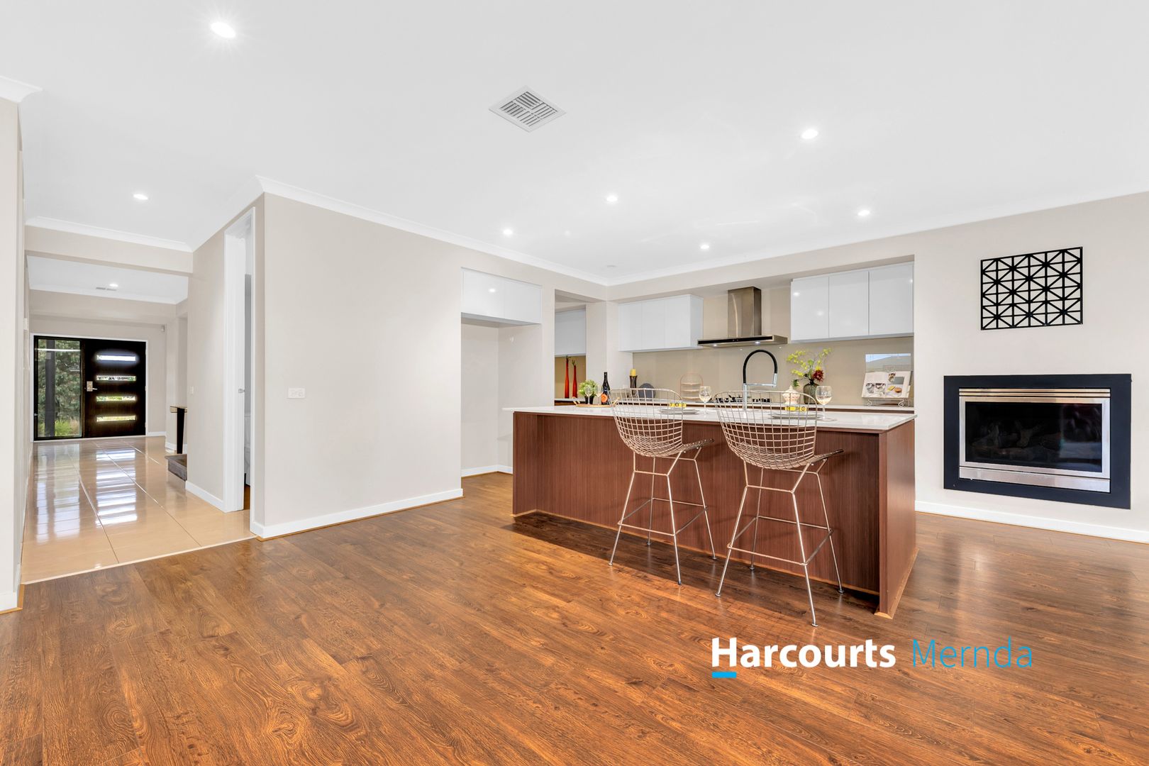 18 Lincoln Way, Doreen VIC 3754, Image 2