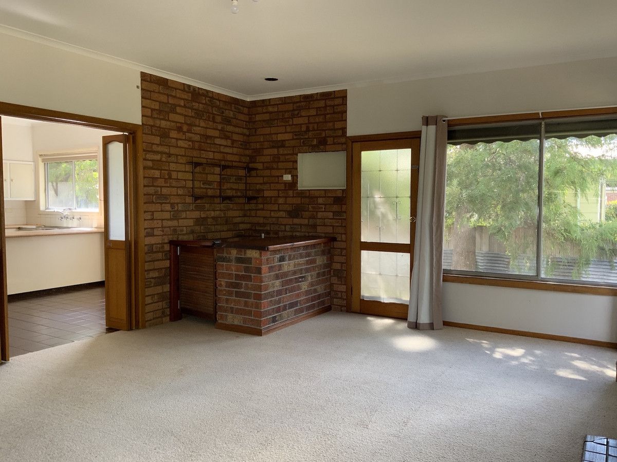 92 Kerr Street, Mortlake VIC 3272 House For Rent 380 Domain
