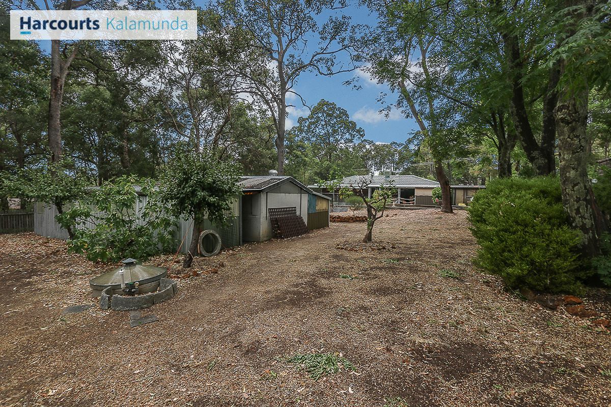 18 Schmitt Road, Kalamunda WA 6076, Image 2