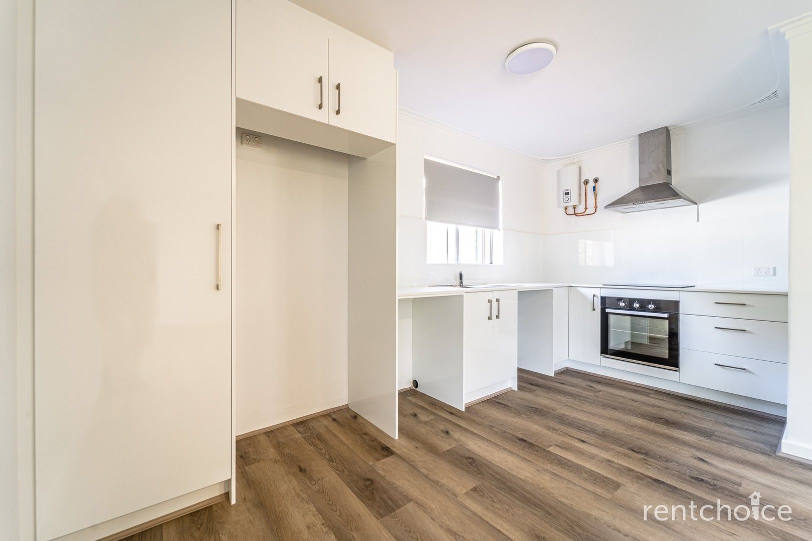 1 bedrooms Apartment / Unit / Flat in 5/64 Servetus Street SWANBOURNE WA, 6010