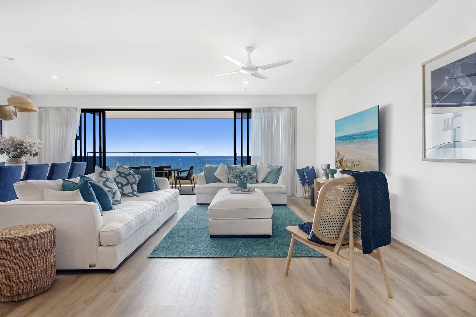 5/349 Golden Four Drive, Tugun QLD 4224, Image 2