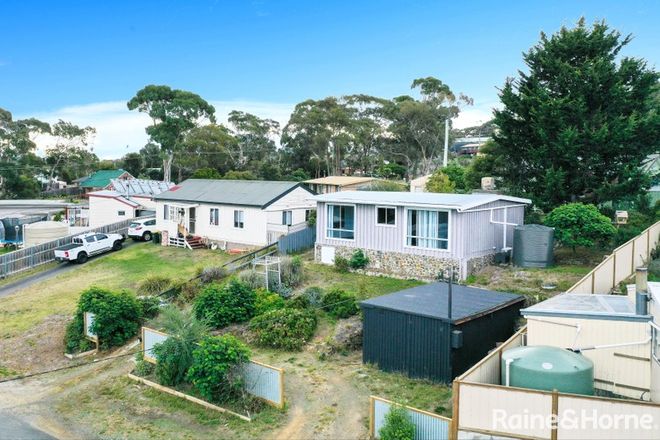 Picture of 11 Moonar Street, CARLTON TAS 7173