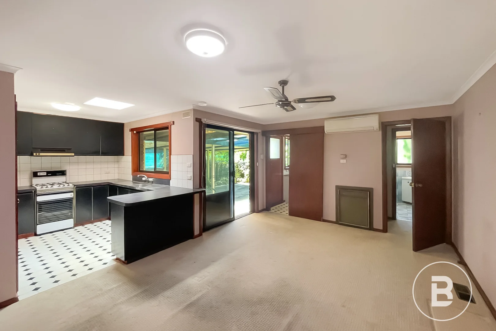 Additional image 2 of 16 Marie Crescent, Wendouree VIC 3355