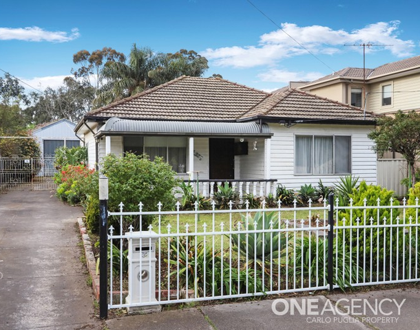 32 Primula Avenue, Brooklyn VIC 3012