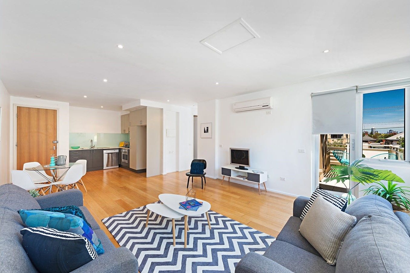 2 bedrooms Apartment / Unit / Flat in 15/195 Brunswick Road BRUNSWICK VIC, 3056