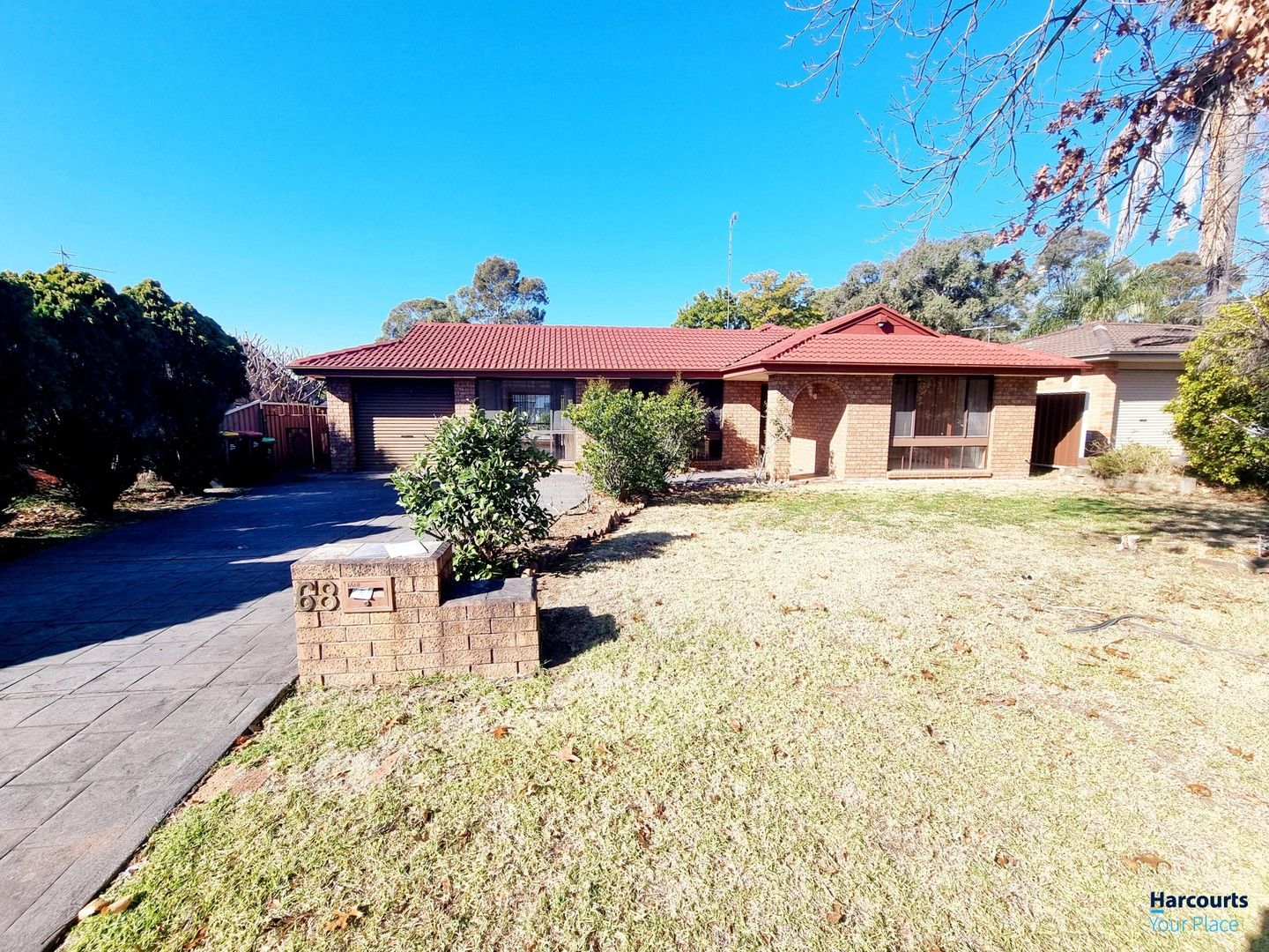 4 bedrooms House in 68 Warbler Street ERSKINE PARK NSW, 2759