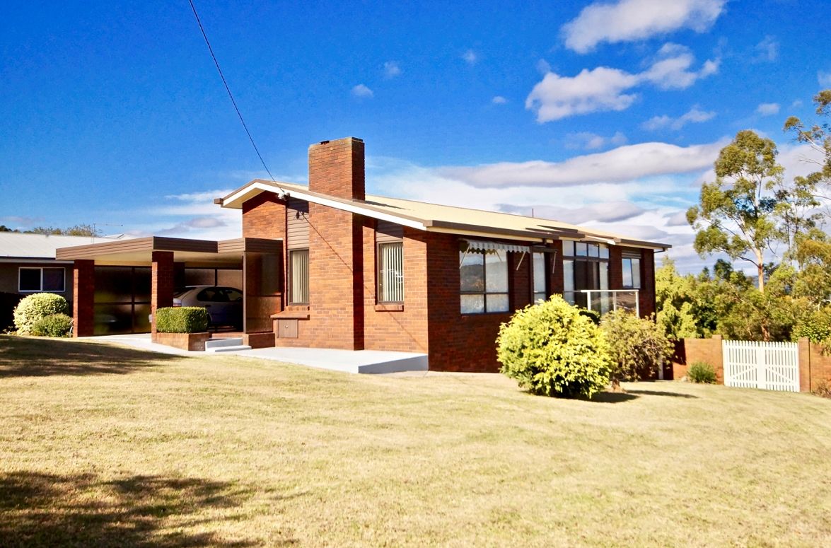 20 Highfield Road, Ambleside TAS 7310, Image 0