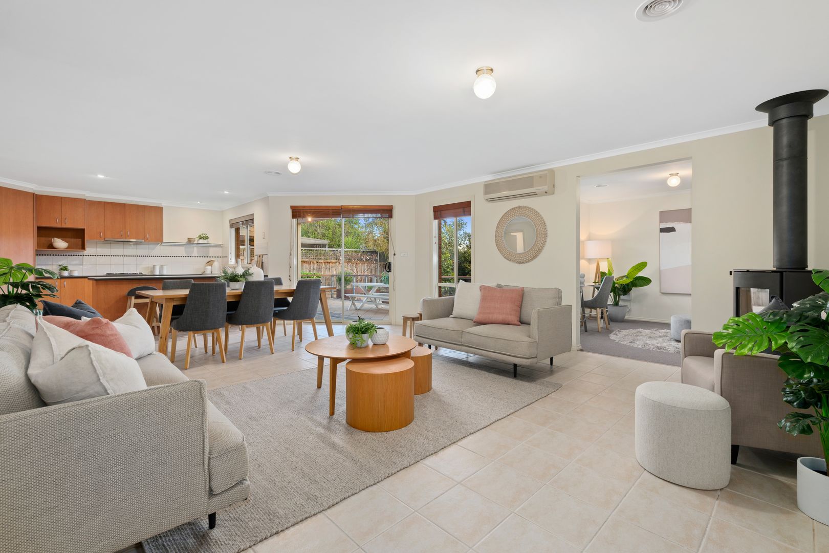 15 Berkley Rise, South Morang VIC 3752, Image 1