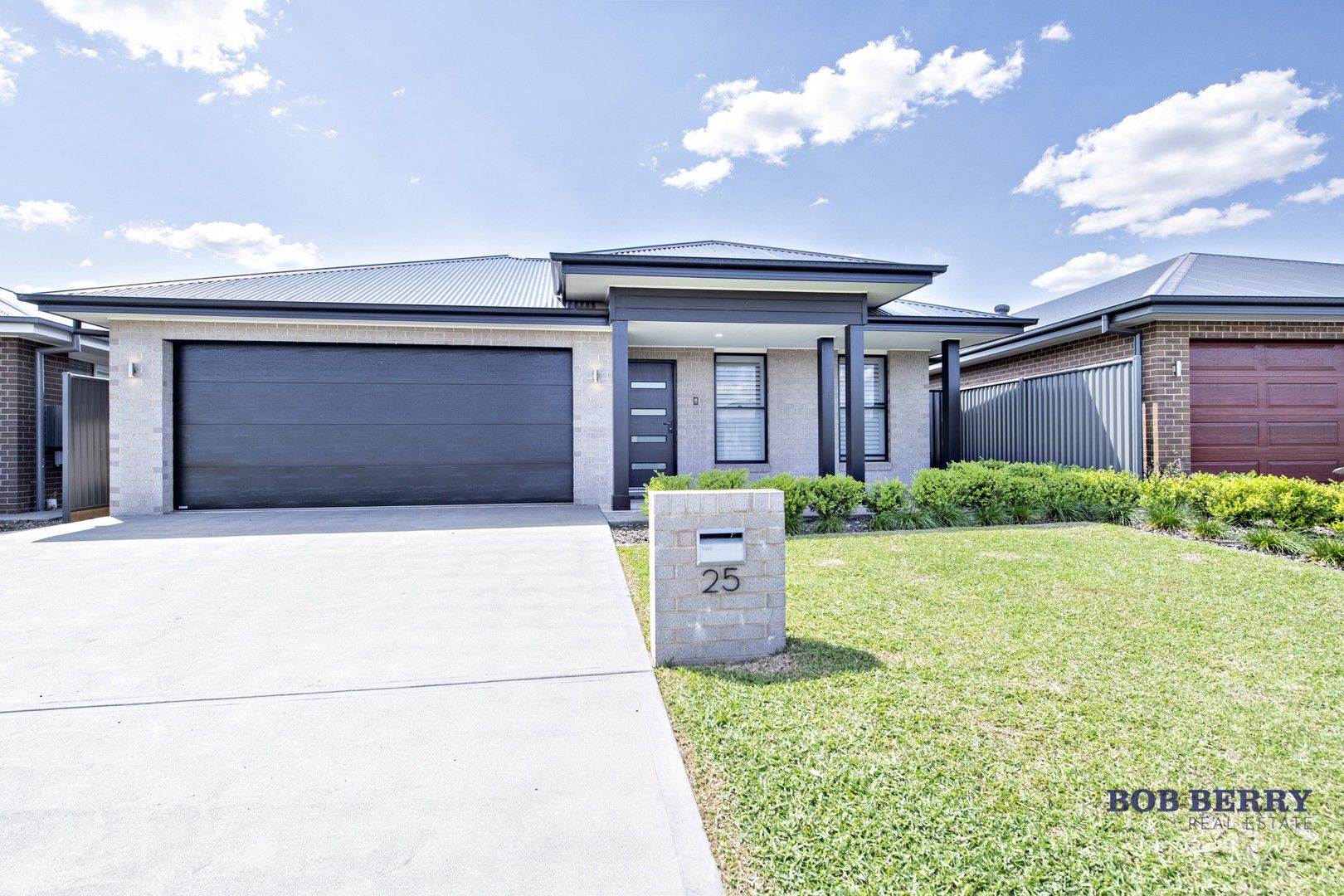 3 bedrooms House in 25 Waterway Crescent DUBBO NSW, 2830