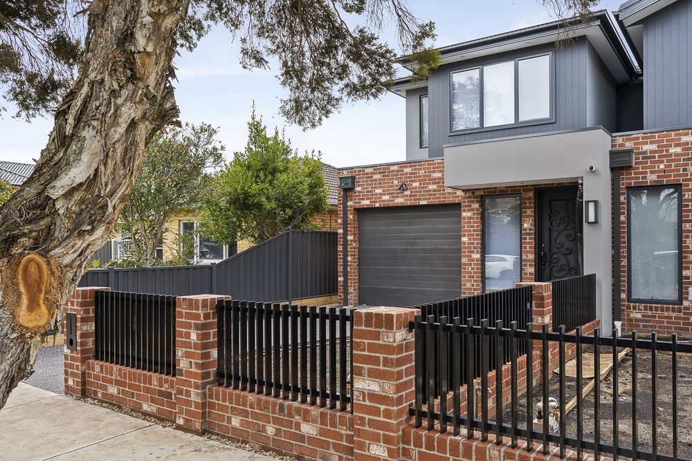 4 bedrooms House in 10A Lyking Street PASCOE VALE VIC, 3044