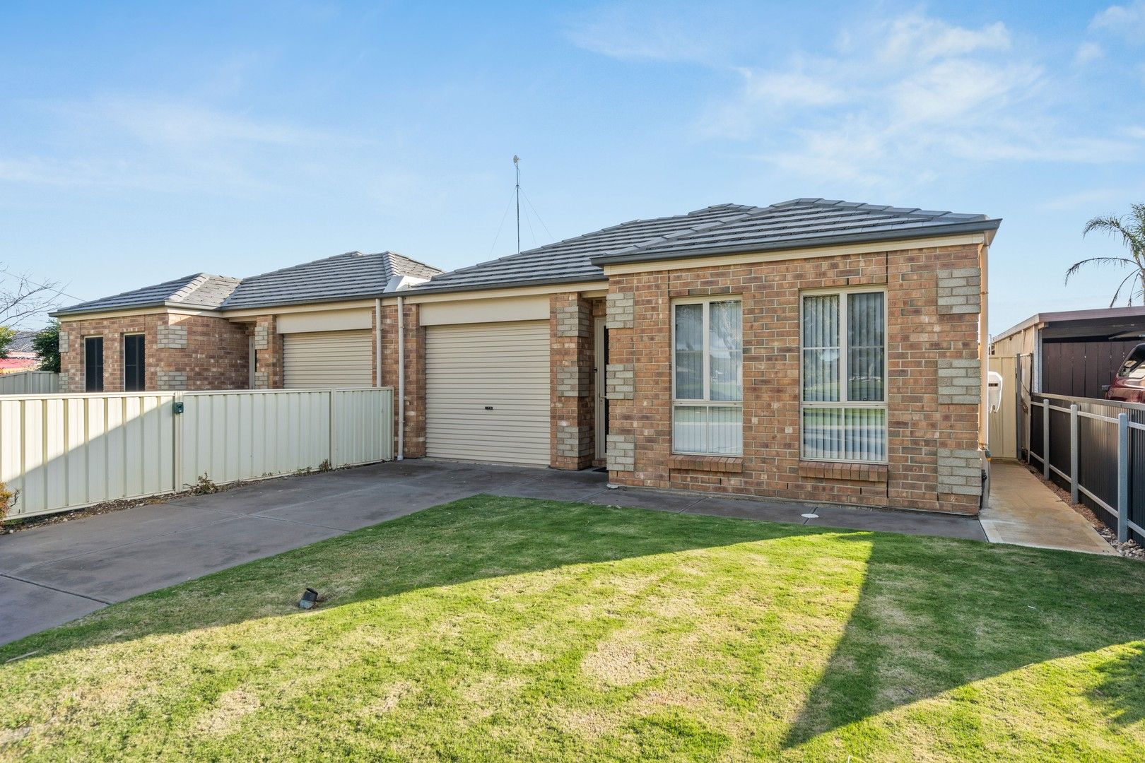 3 bedrooms House in 13A Ryan Avenue ALDINGA BEACH SA, 5173