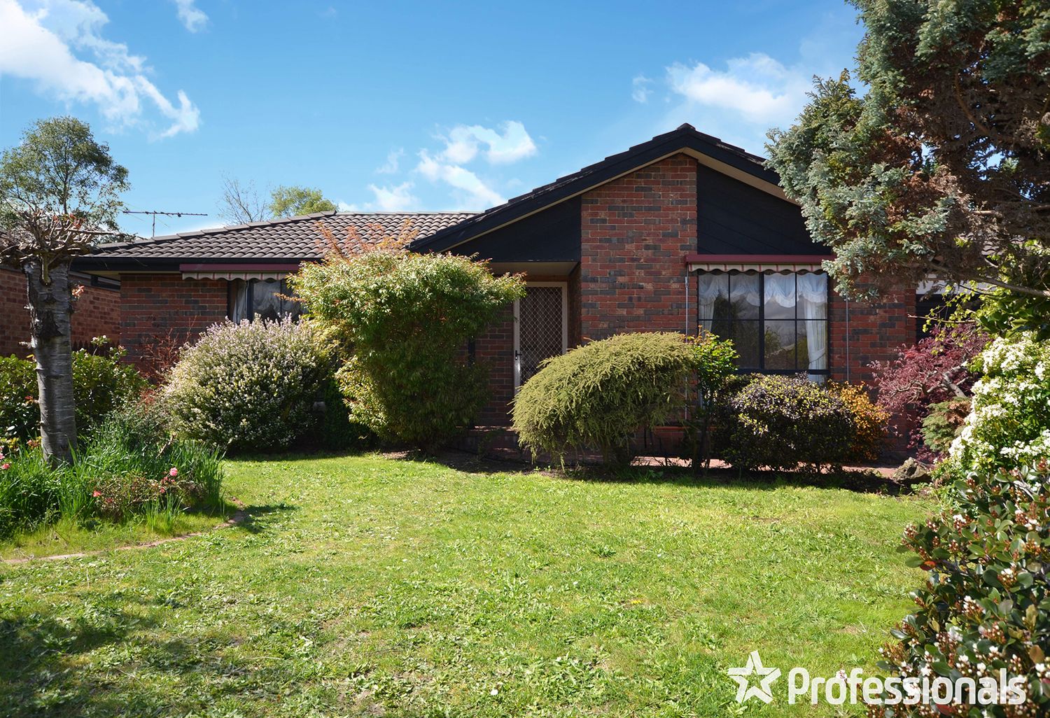3 bedrooms House in 36 The Circuit LILYDALE VIC, 3140