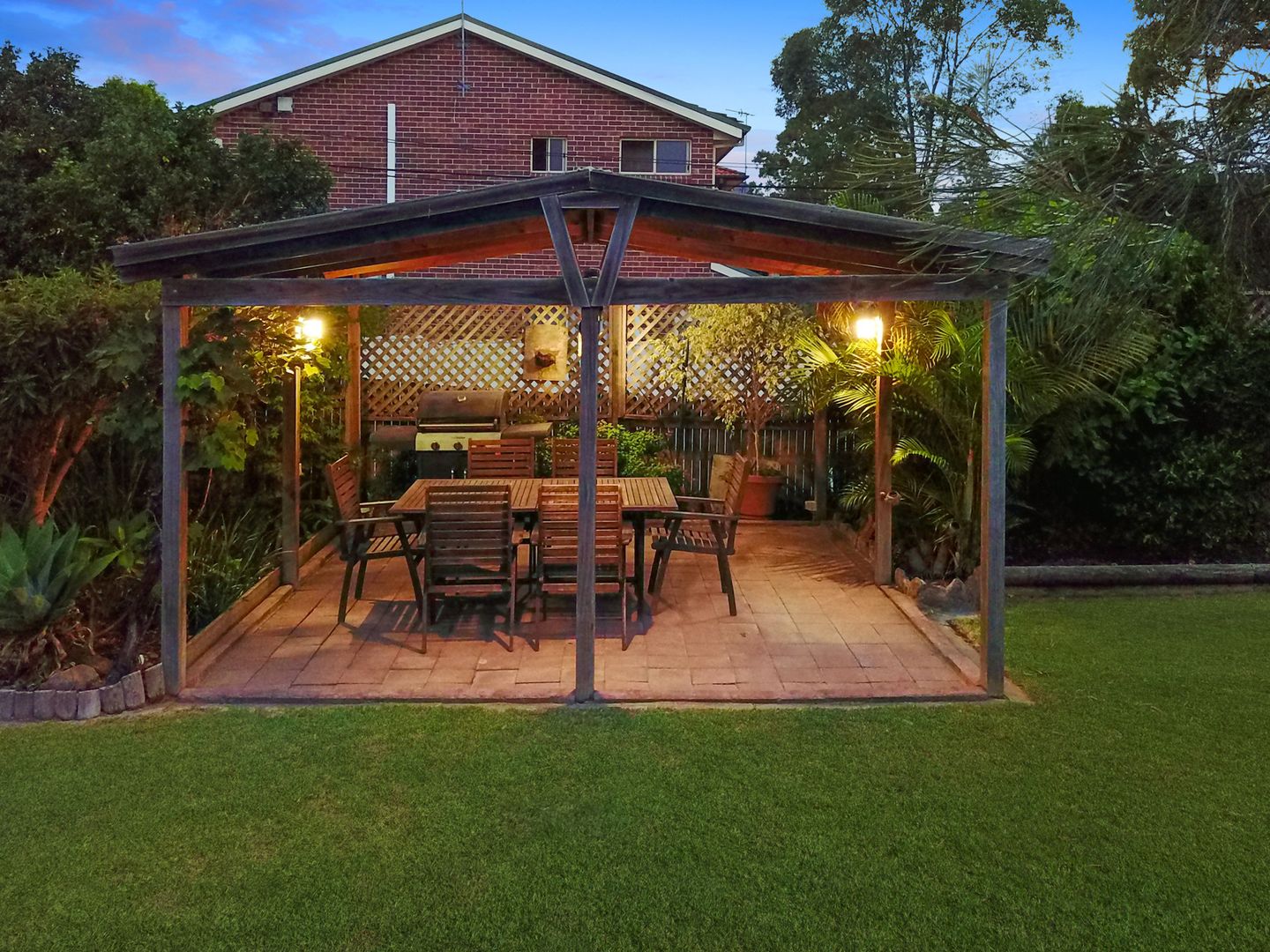 7 Johnstone Street, Peakhurst NSW 2210, Image 1