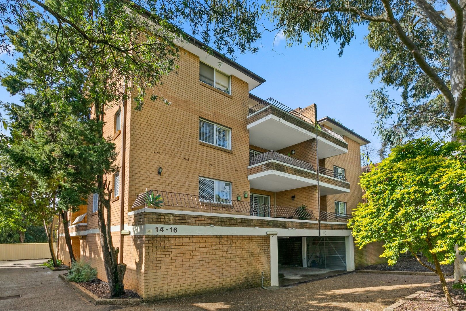 2 bedrooms Apartment / Unit / Flat in 5/14-16 Ocean Street PENSHURST NSW, 2222