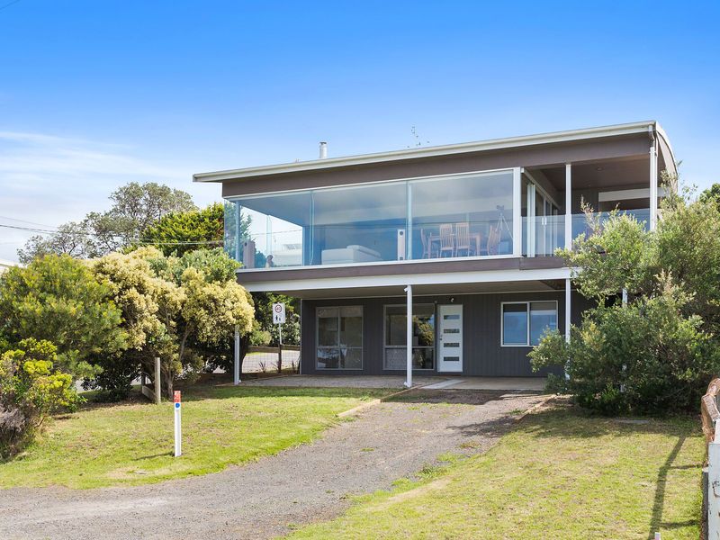 37 Great Ocean Road, Skenes Creek VIC 3233, Image 1