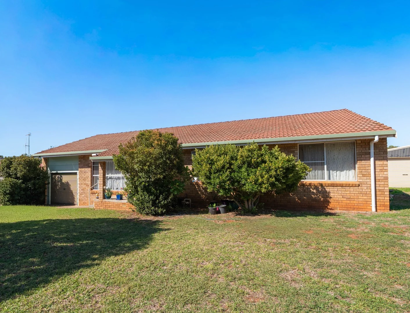9 Bowditch Crescent, Parkes NSW 2870